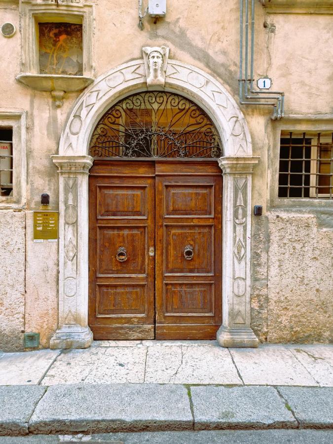 Suite Antico Seminario Verona Ngoại thất bức ảnh